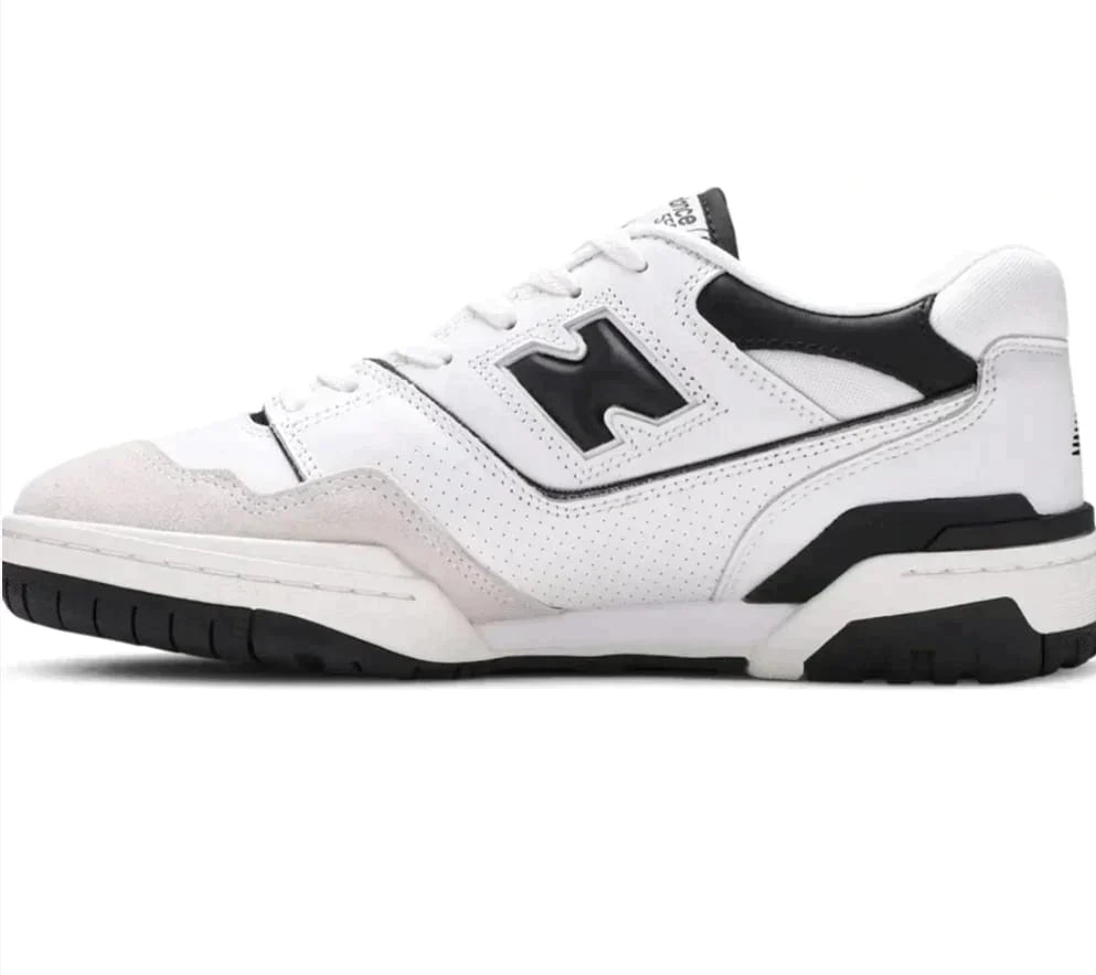 New Balance 550 - Black and White